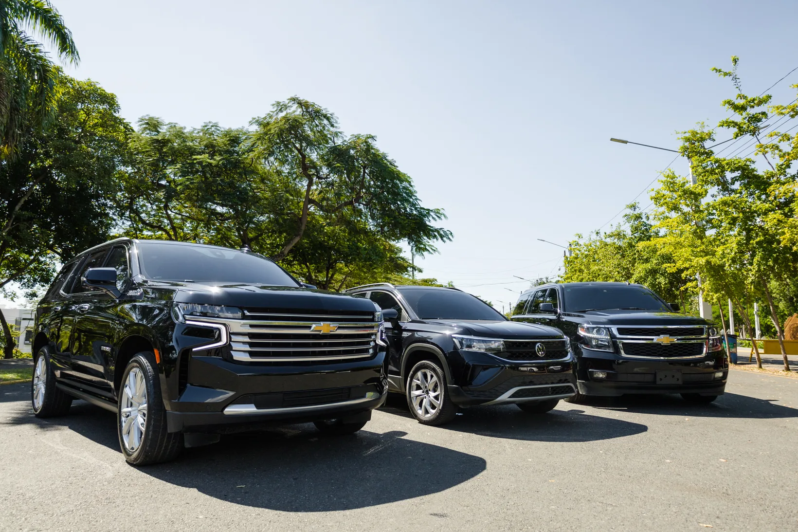 Private vehicles prepared for chauffeured transportation in the Dominican Republic